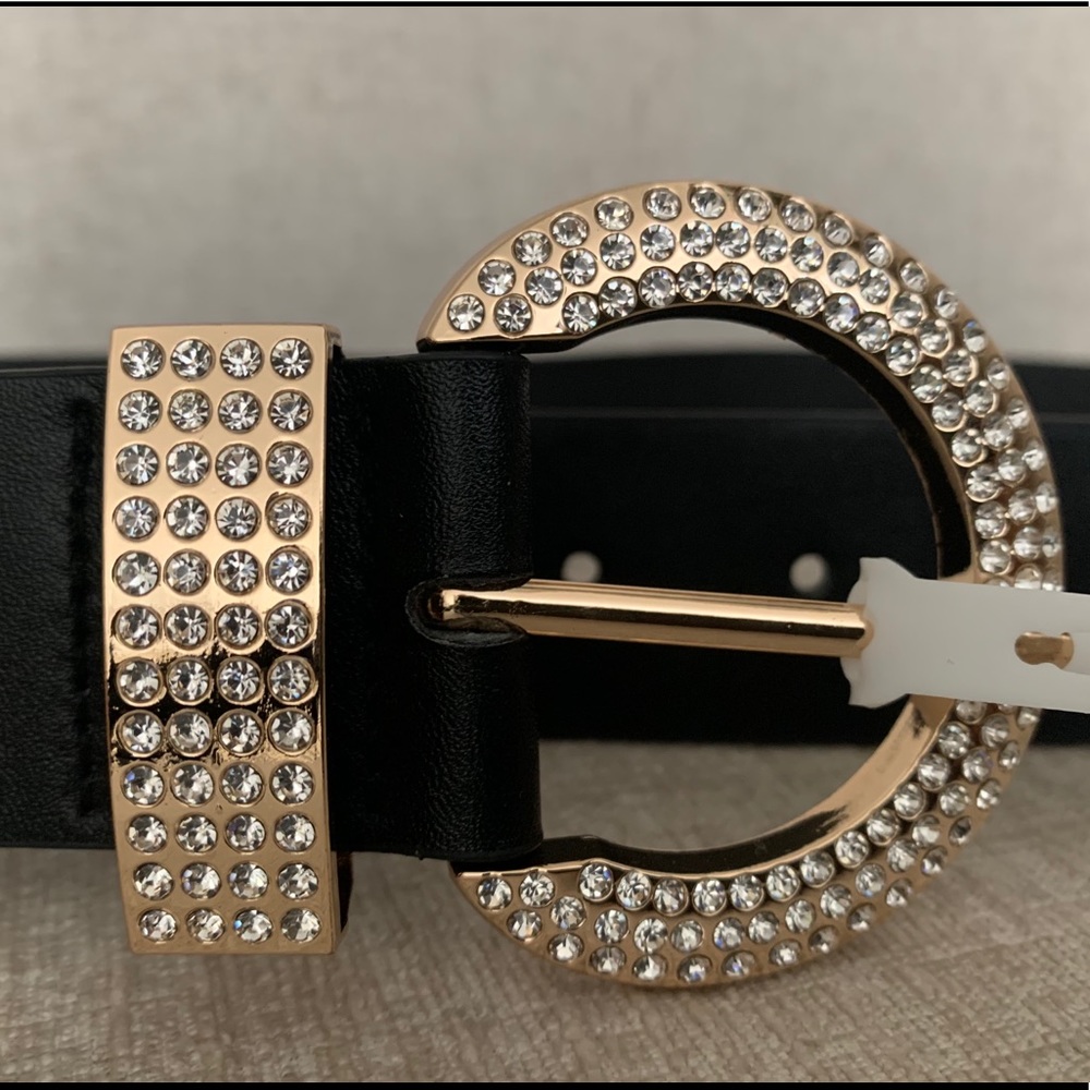 Black rhinestone buckle belt